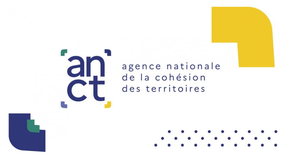 Nouveau logo de l'ANCT, avec chevrons bleu et jaune dans les coins du haut et du bas